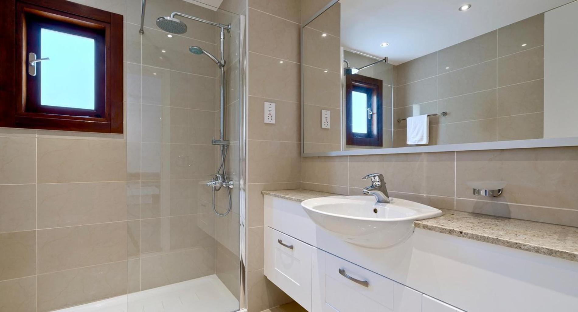 Apartment Aphrodite Hills 3 Bedroom With Bbq, Patio & View Kouklia